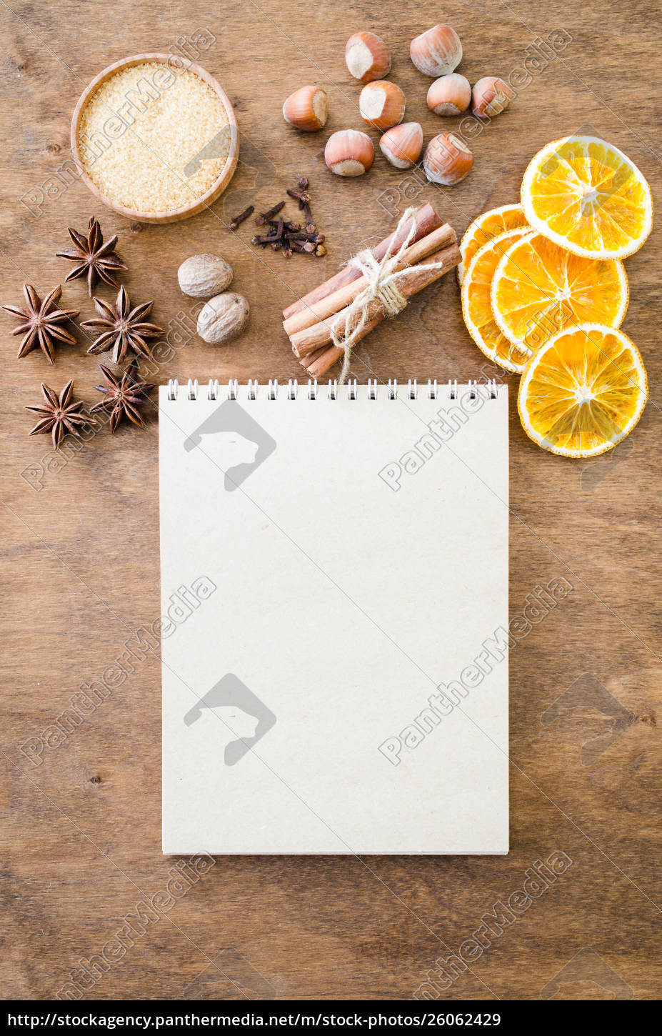 Quaderno per scrivere ricette o menu. Background - Foto stock #26062429